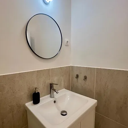 Lovely Buda Apartament *