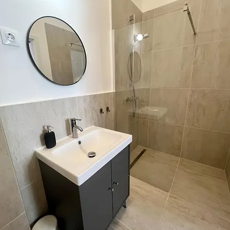 Lovely Buda Apartament *
